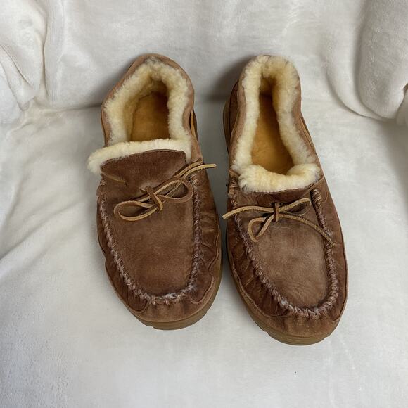 L.L. Bean Brown Shearling Lined Loafers main image 9